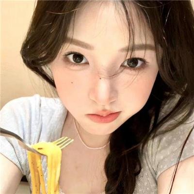 和老妈一起住